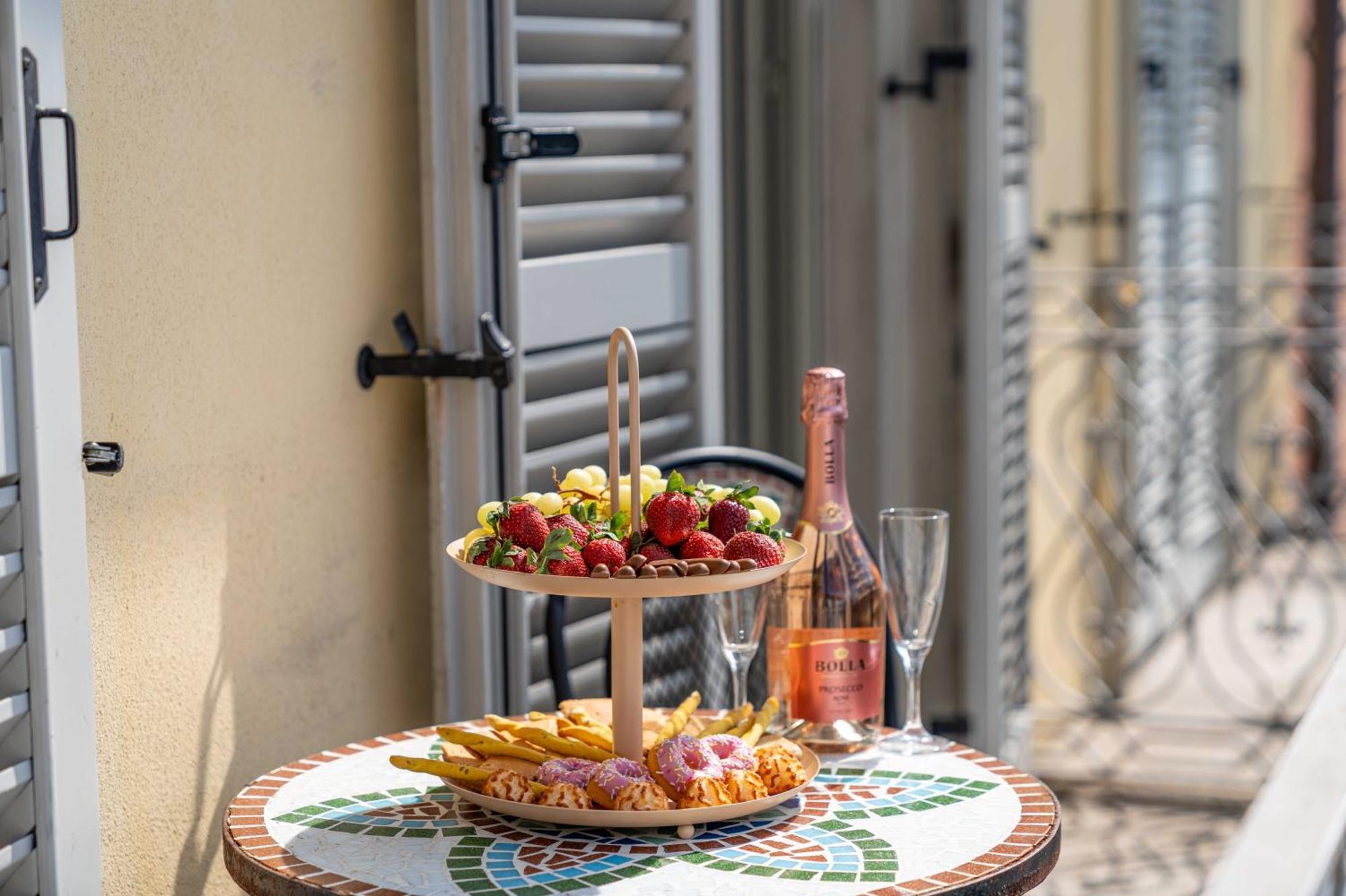 Romantic Laghee Bellano Exterior foto